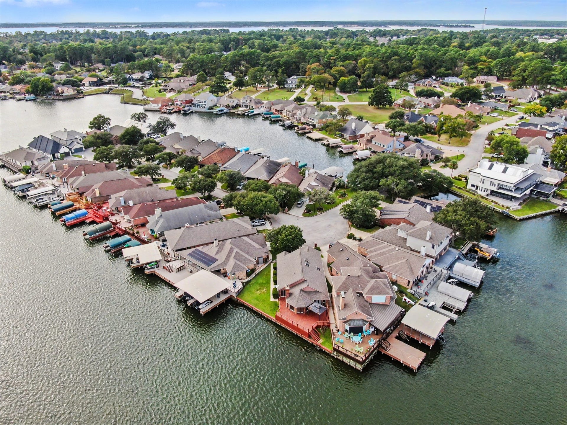 12842 Pelican Island Drive, Willis, TX 77318 Pelican Island- Notice this home is one of the few with green space.