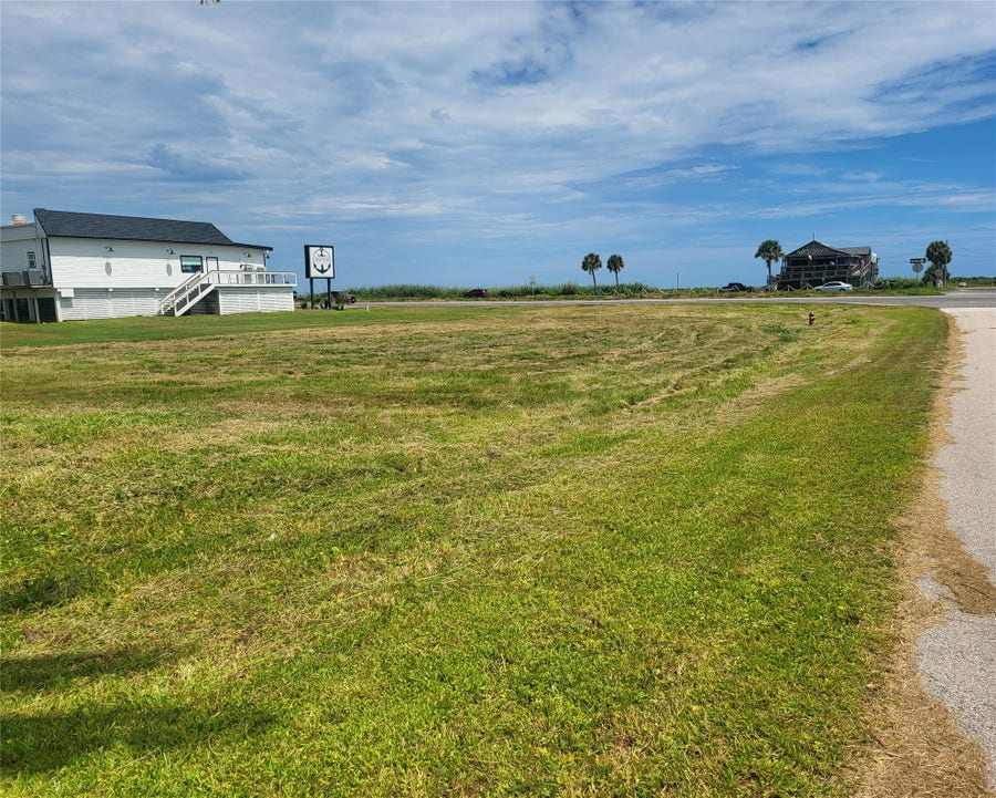 Property photo for 00 7 1/2 Mile Rd, Galveston, TX