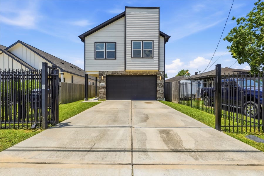 Property photo for 8419 Observatory Street, Houston, TX