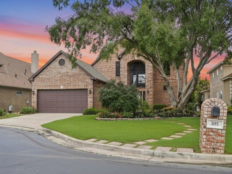 Property photo for 305 Harbor Circle, Montgomery, TX