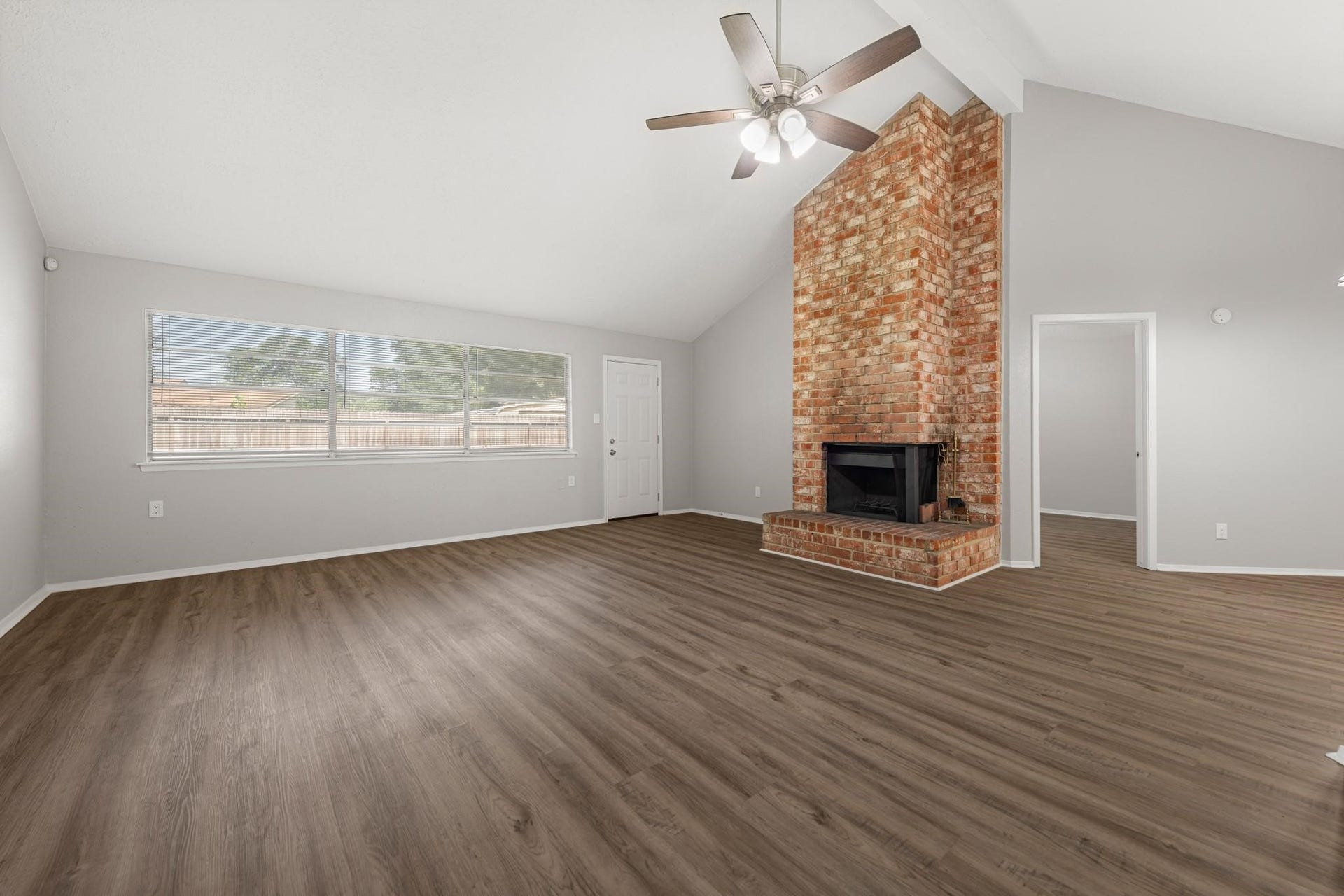 17551 S Compass Rose Circle, Crosby, TX 77532 17551 S Compass Rose Circle, Crosby, TX 77532