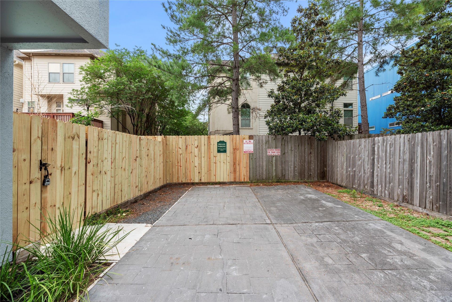 5205 Rose Street, #B, Houston, TX 77007