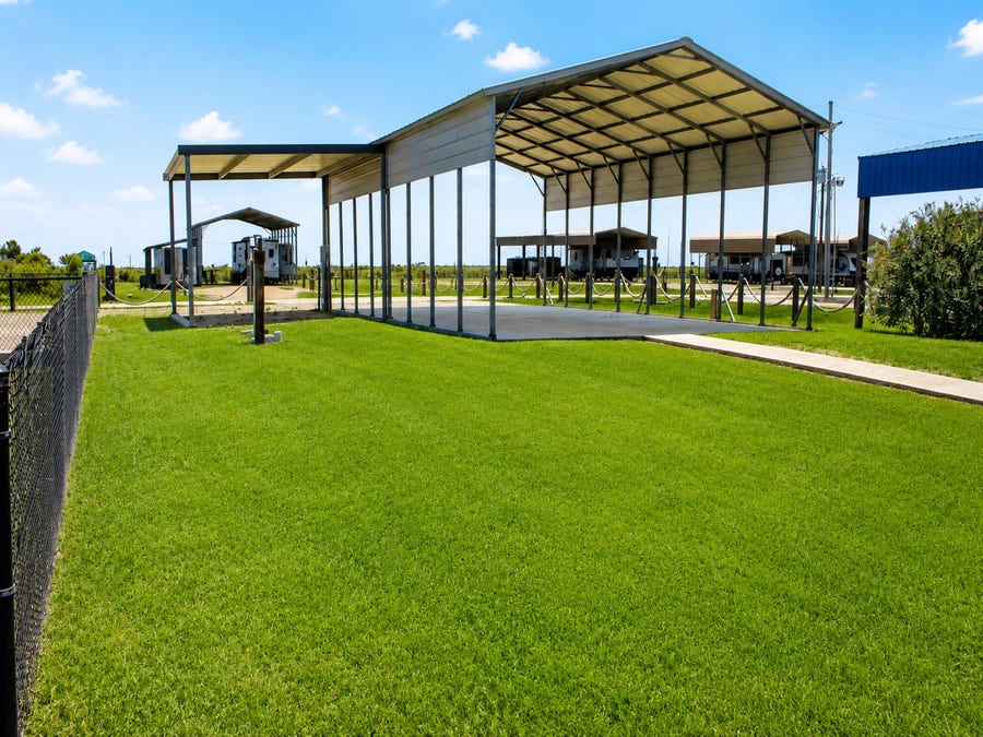 Property photo for 1247 Mabry, Gilchrist, TX