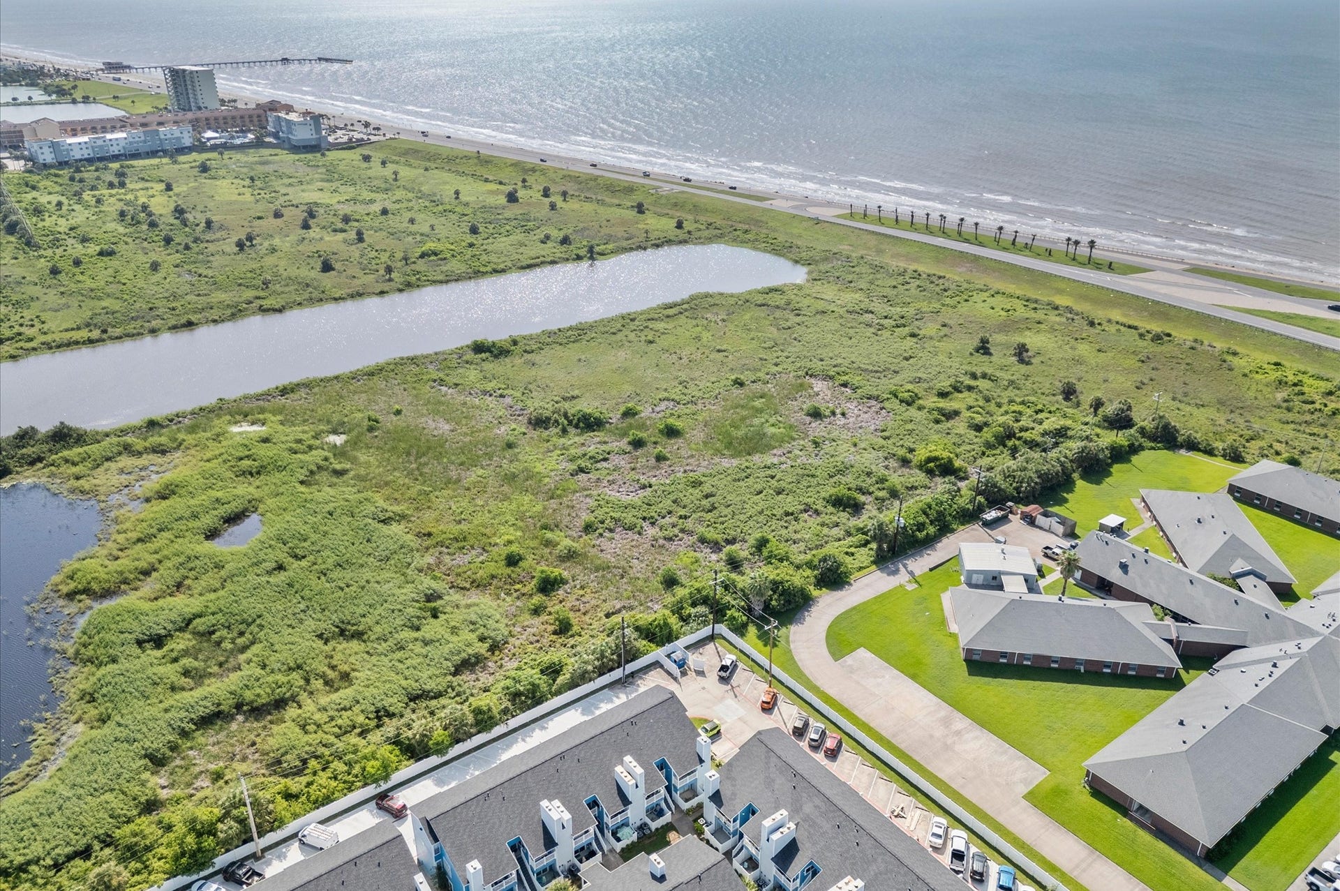 3506 Cove View Boulevard, #812, Galveston, TX 77554