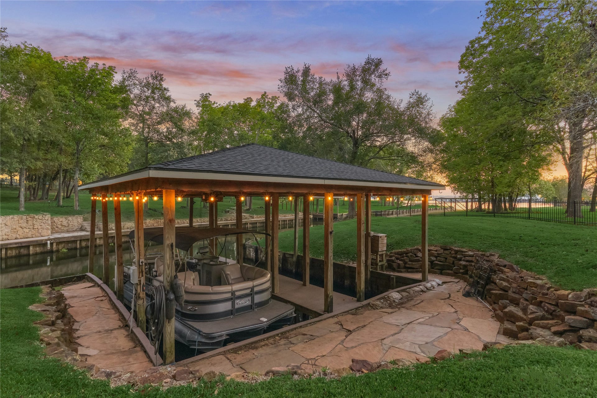 11410 Outpost Cove Drive, Willis, TX 77318 11410 Outpost Cove Drive, Willis, TX 77318