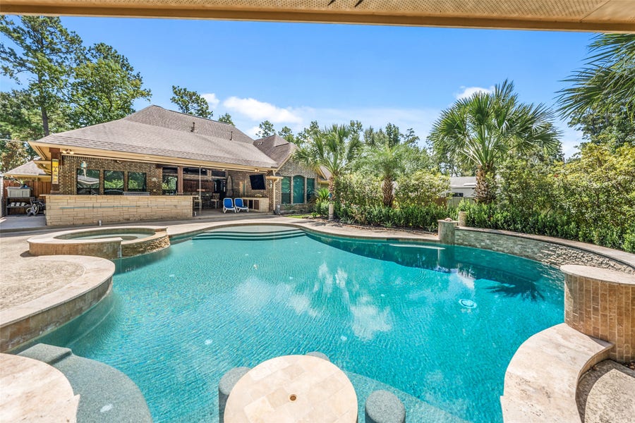 Property photo for 32707 Westwood Square East Drive, Magnolia, TX