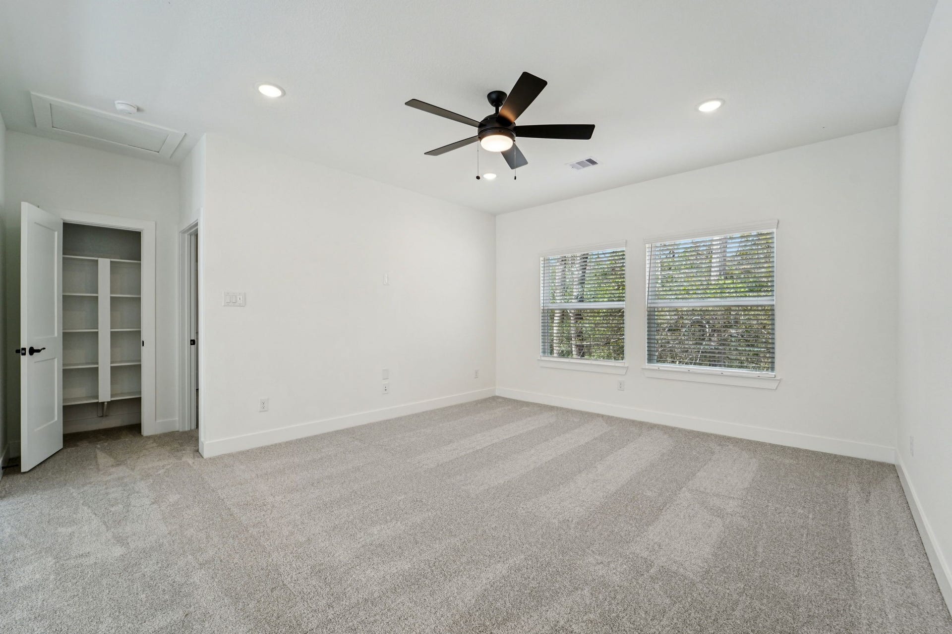 231 Congo Bay Circle, Willis, TX 77318