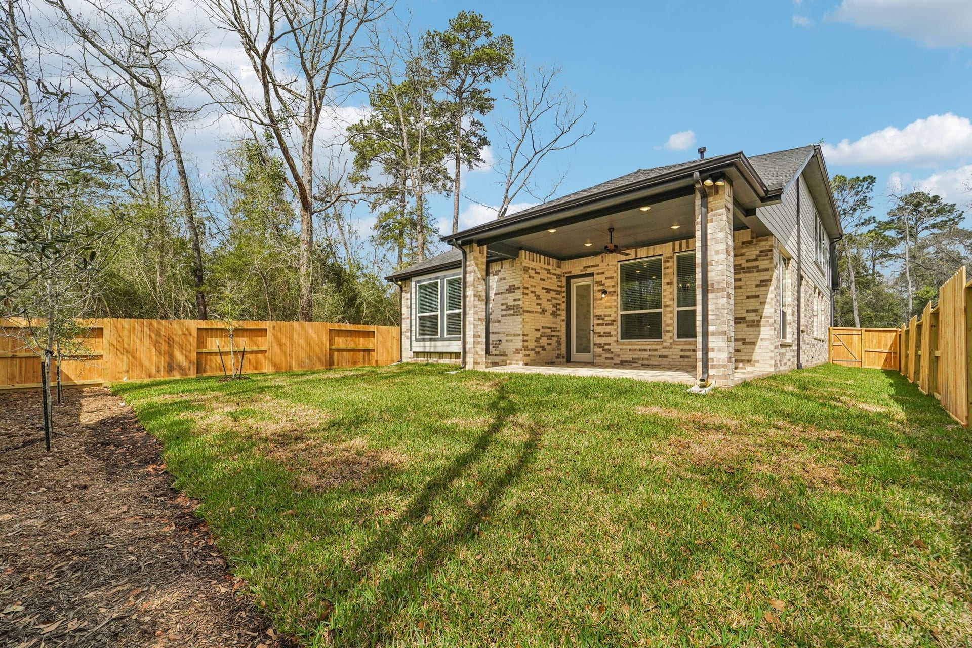 231 Congo Bay Circle, Willis, TX 77318