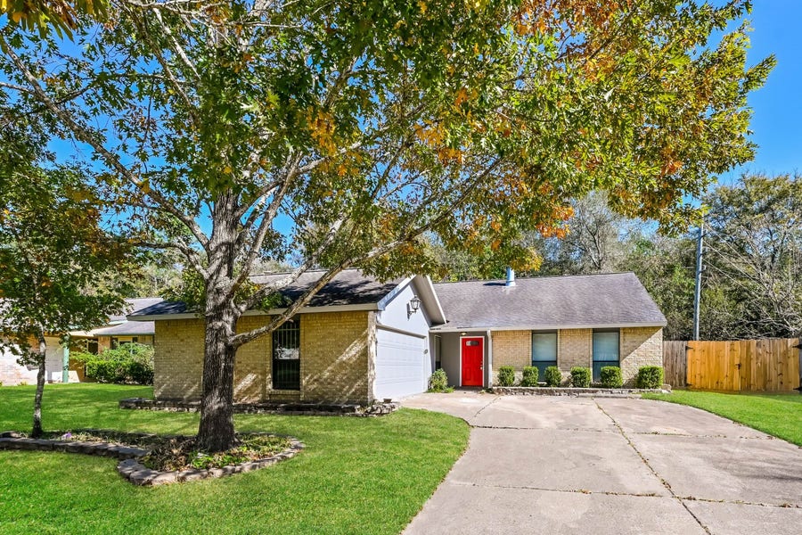 Property photo for 22710 Melham Lane, Spring, TX