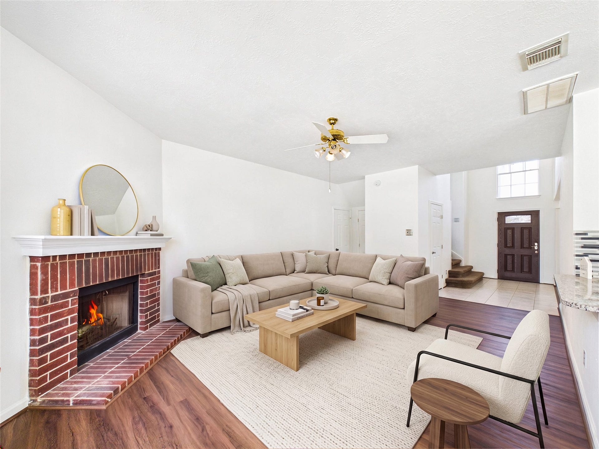 3006 Bay Breeze Drive, Dickinson, TX 77539 Living Room Staged