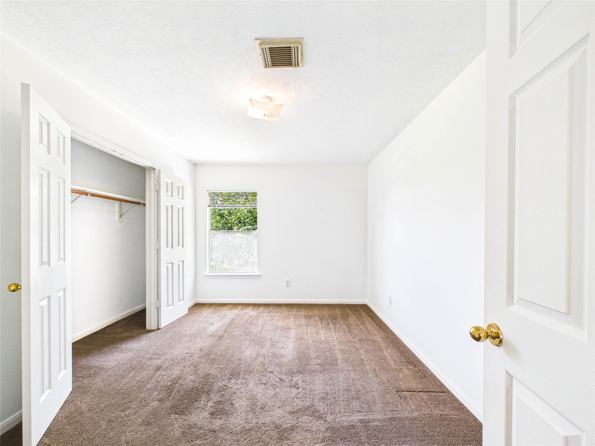 3006 Bay Breeze Drive, Dickinson, TX 77539 Bedroom 2