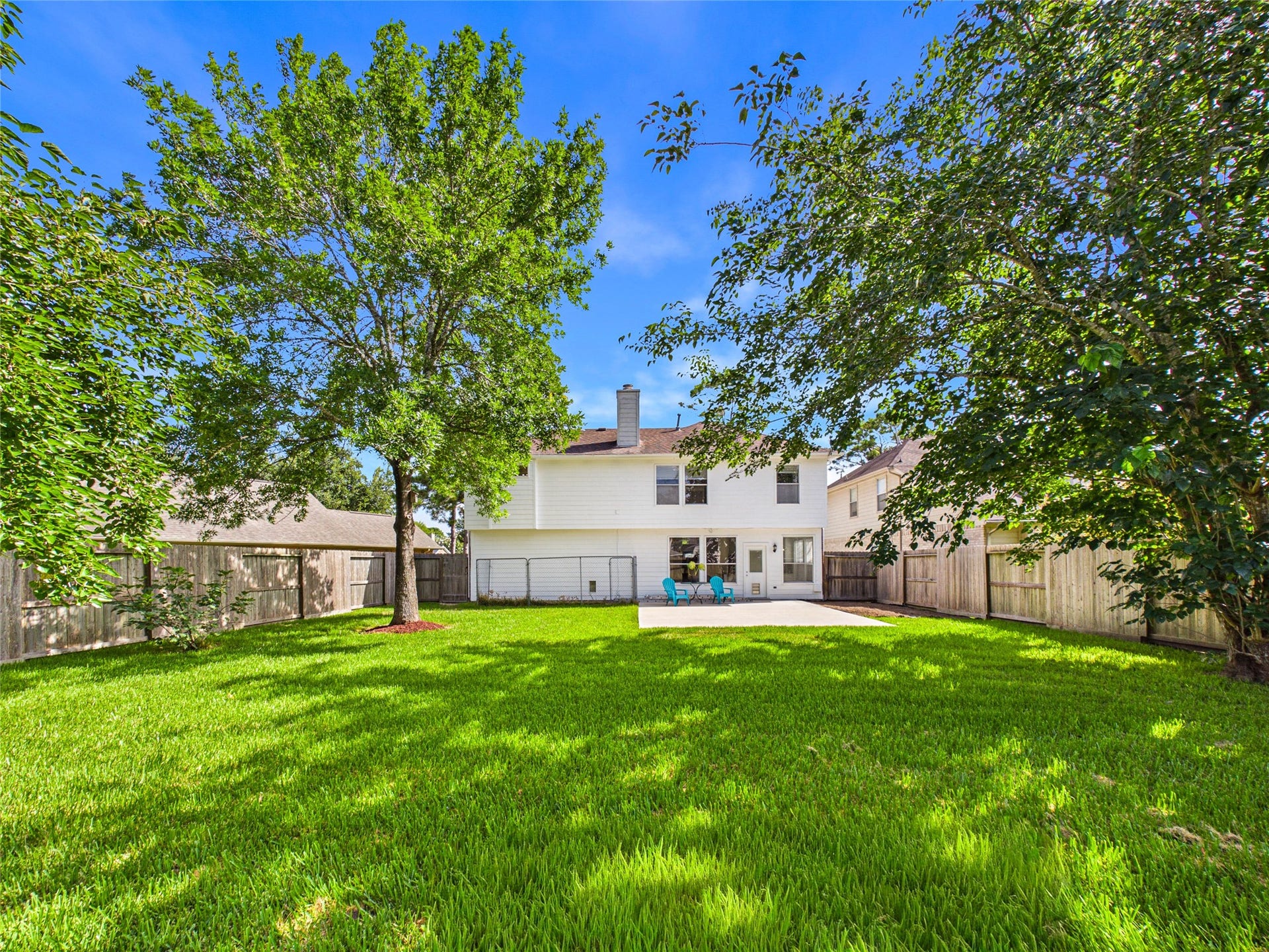 3006 Bay Breeze Drive, Dickinson, TX 77539 Oversized Patio