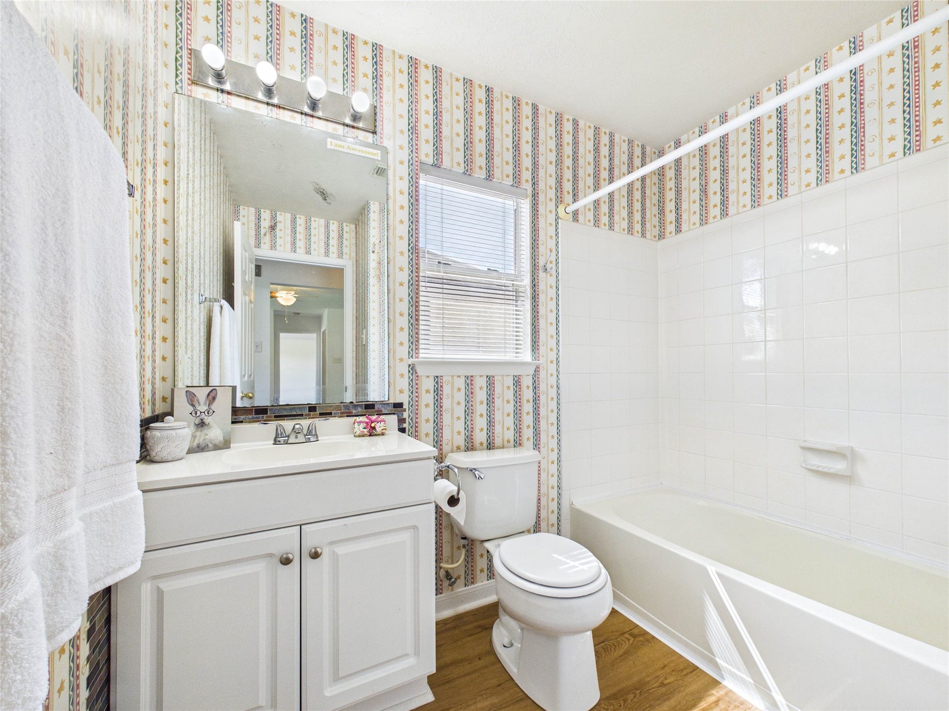 3006 Bay Breeze Drive, Dickinson, TX 77539 Full Bath