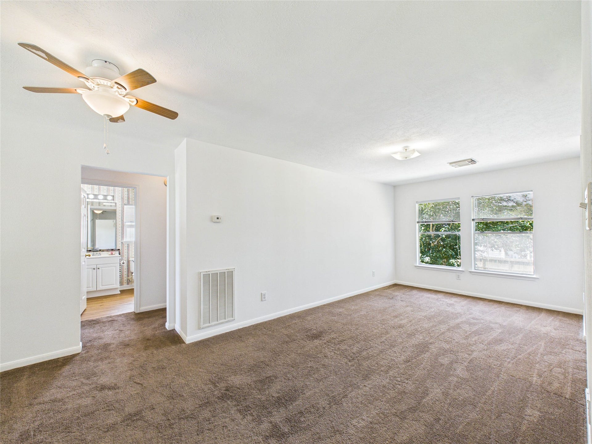 3006 Bay Breeze Drive, Dickinson, TX 77539 Gameroom