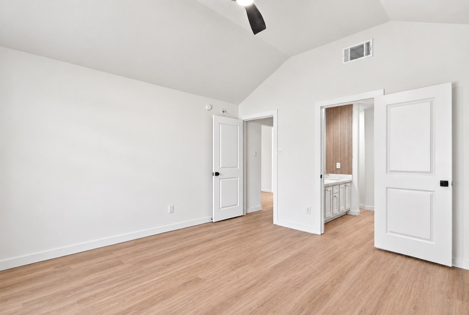 16719 N Bend Drive, Houston, TX 77073 16719 N Bend Drive, Houston, TX 77073