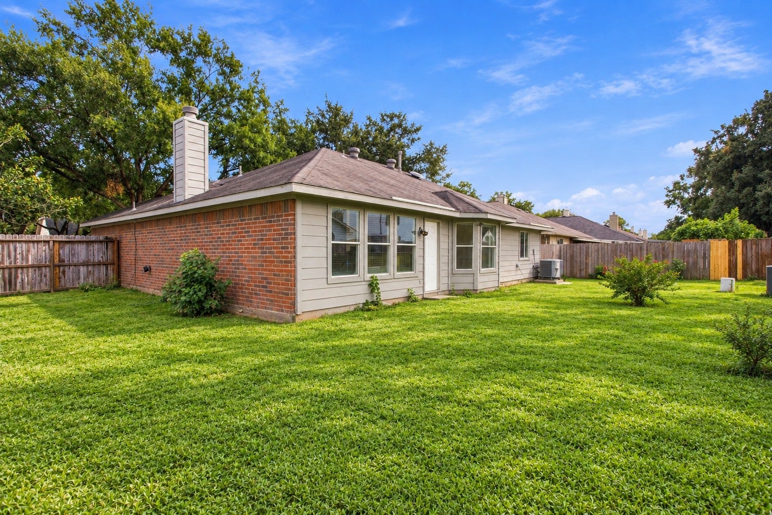 16719 N Bend Drive, Houston, TX 77073 16719 N Bend Drive, Houston, TX 77073