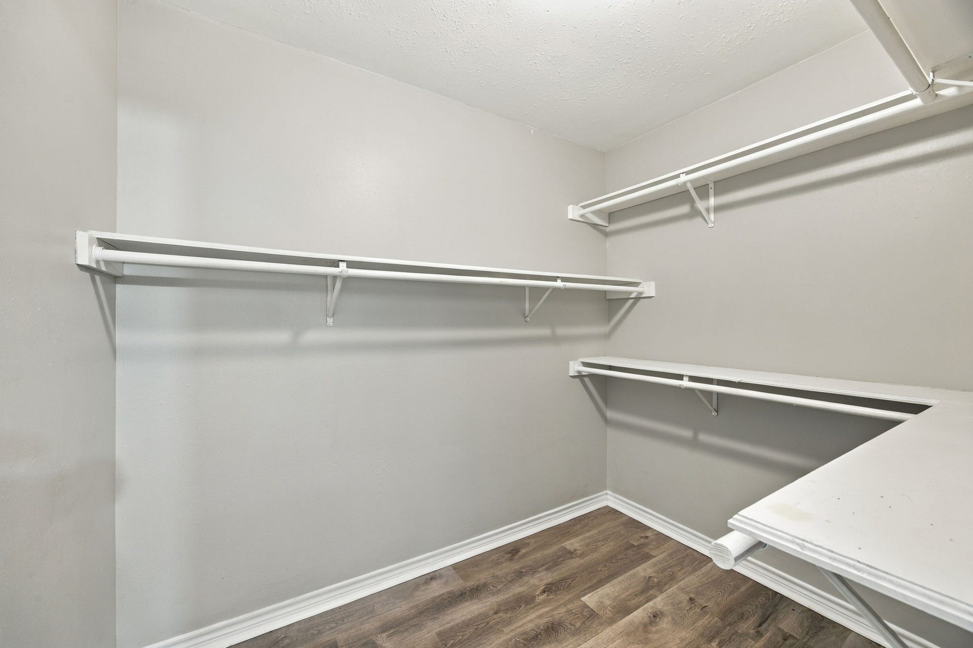 23619 Summer Pine Drive, Spring, TX 77373 Master bedroom closet