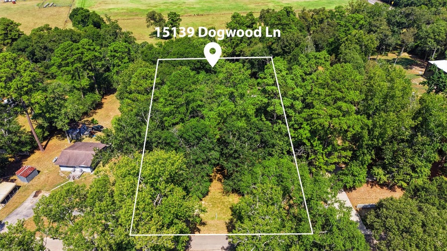 Property photo for 15139 Dogwood Lane, Conroe, TX