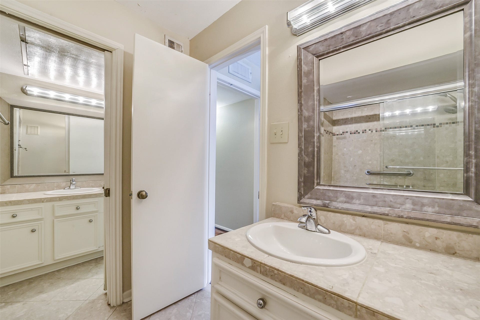 1601 S Shepherd Drive, #225, Houston, TX 77019