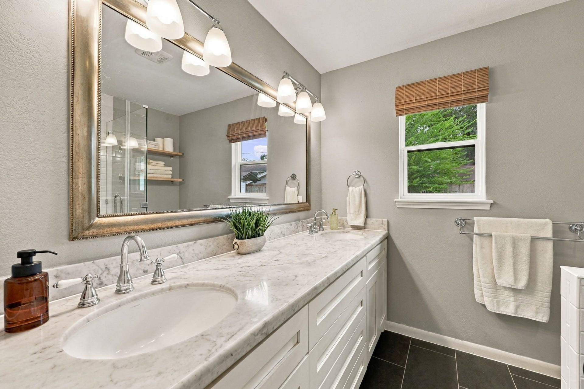 11307 Valley Spring Drive, Houston, TX 77043 Primary bath.
