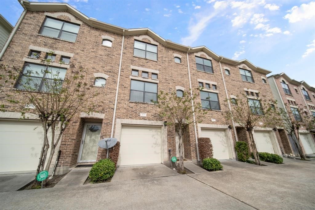 7650 Springhill Street, #403, Houston, TX 77021