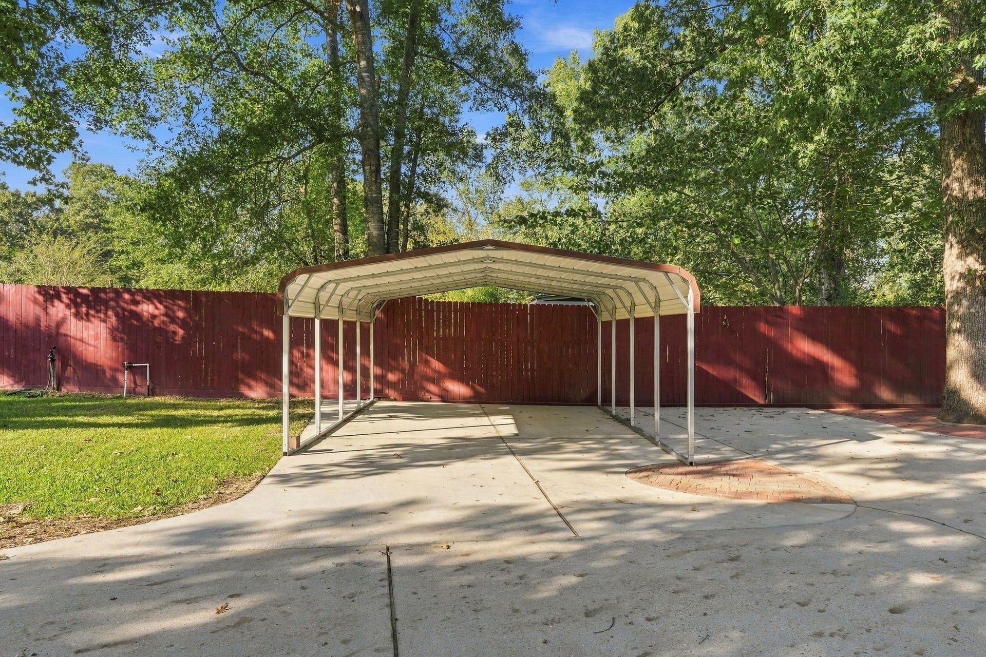11236 Creek Meadow Drive, Willis, TX 77378