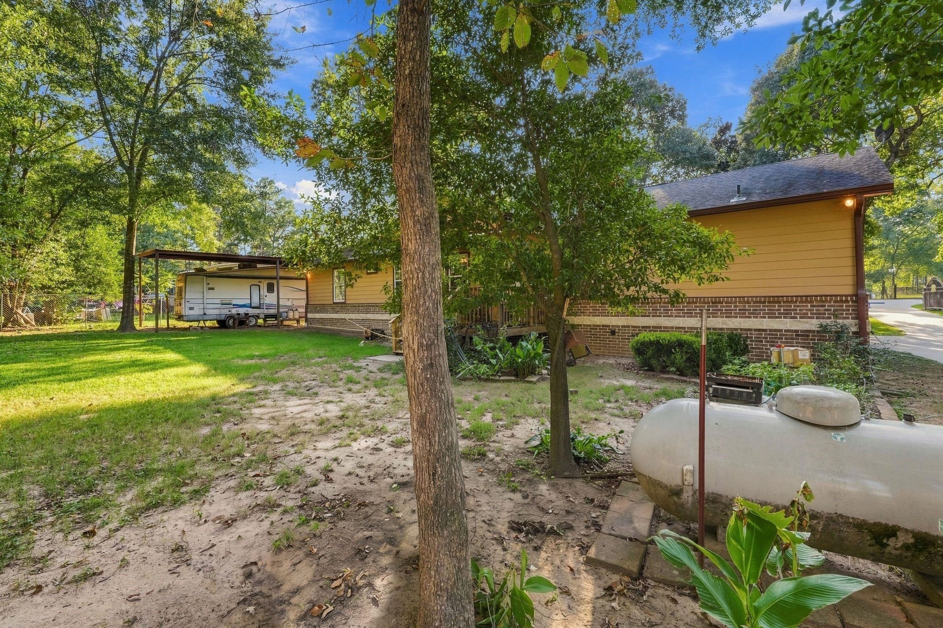 11236 Creek Meadow Drive, Willis, TX 77378