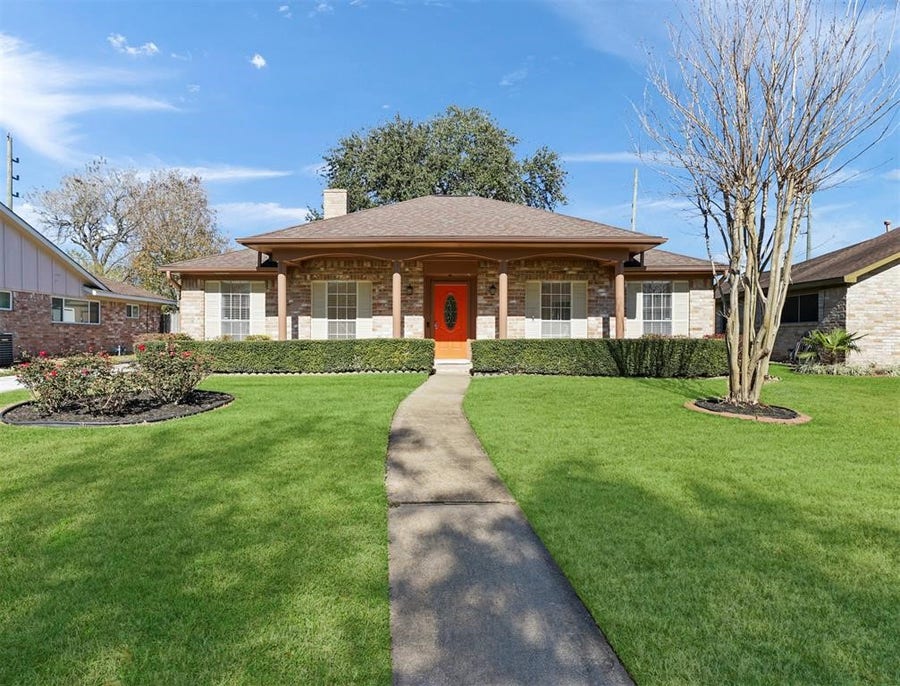 Property photo for 14006 Briarworth Drive, Houston, TX