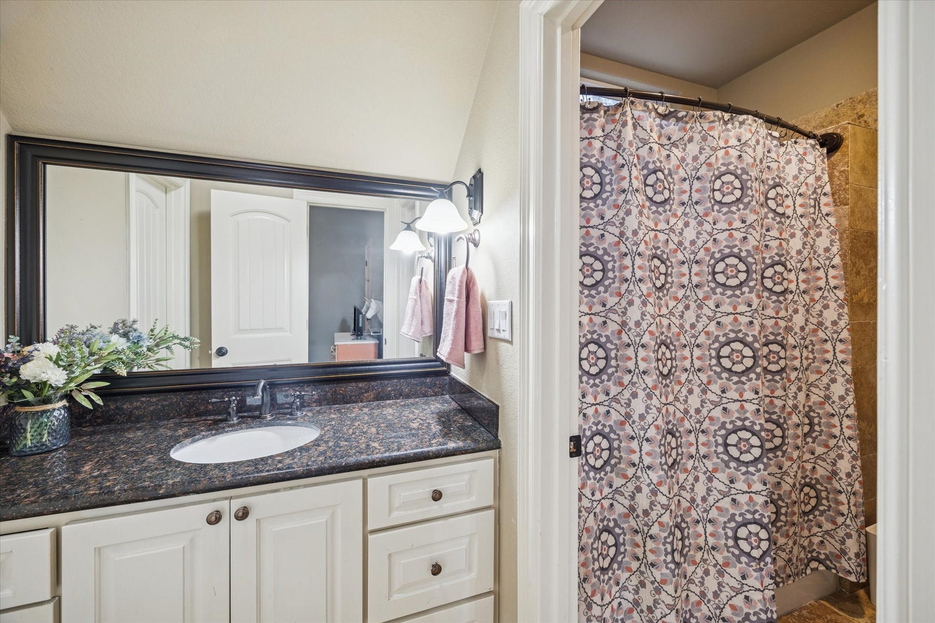 4114 Tee Tree Court, Spring, TX 77386 4114 Tee Tree Court, Spring, TX 77386