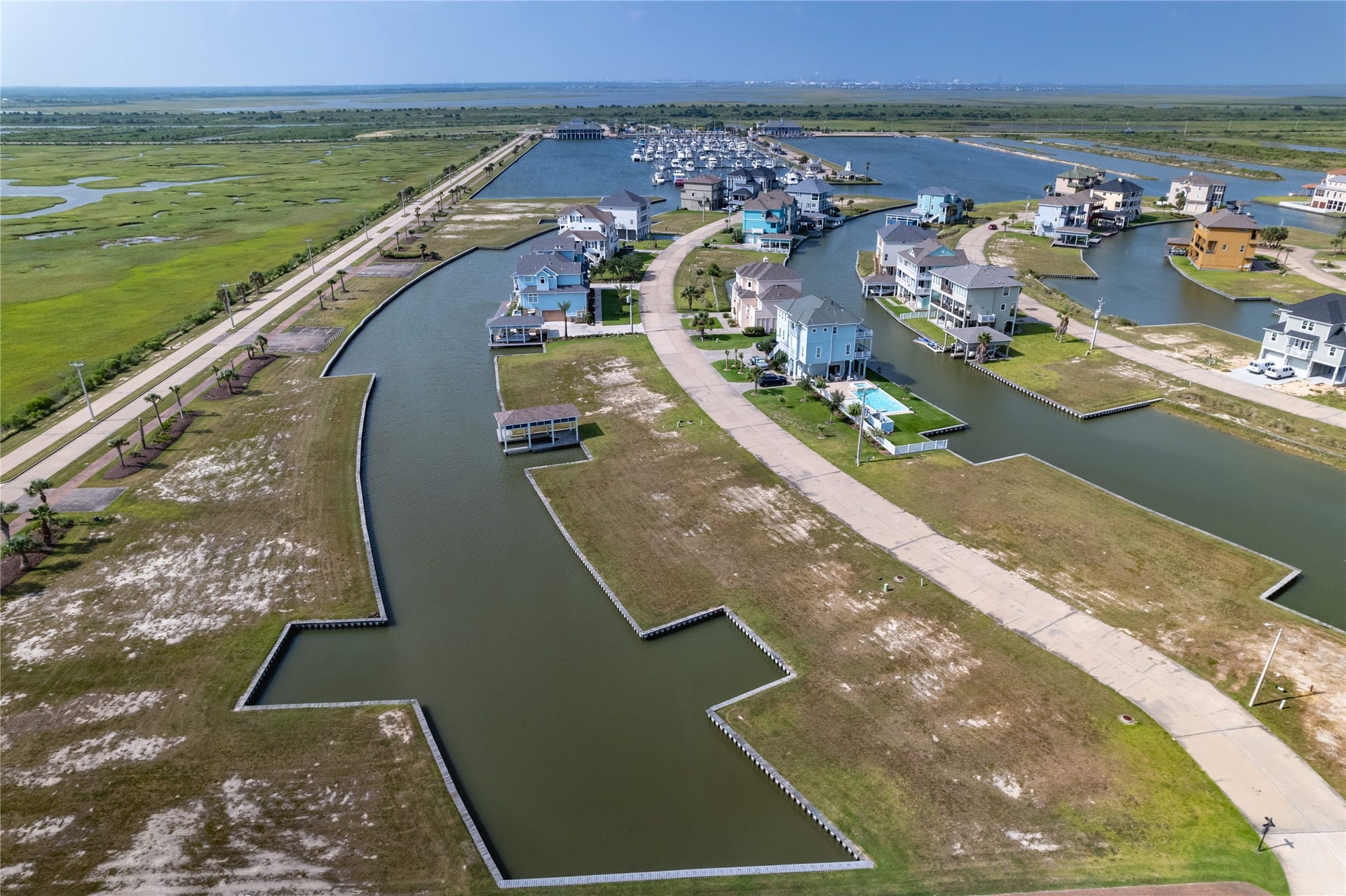 4 Largo, Hitchcock, TX 77563 4 Largo, Hitchcock, TX 77563
