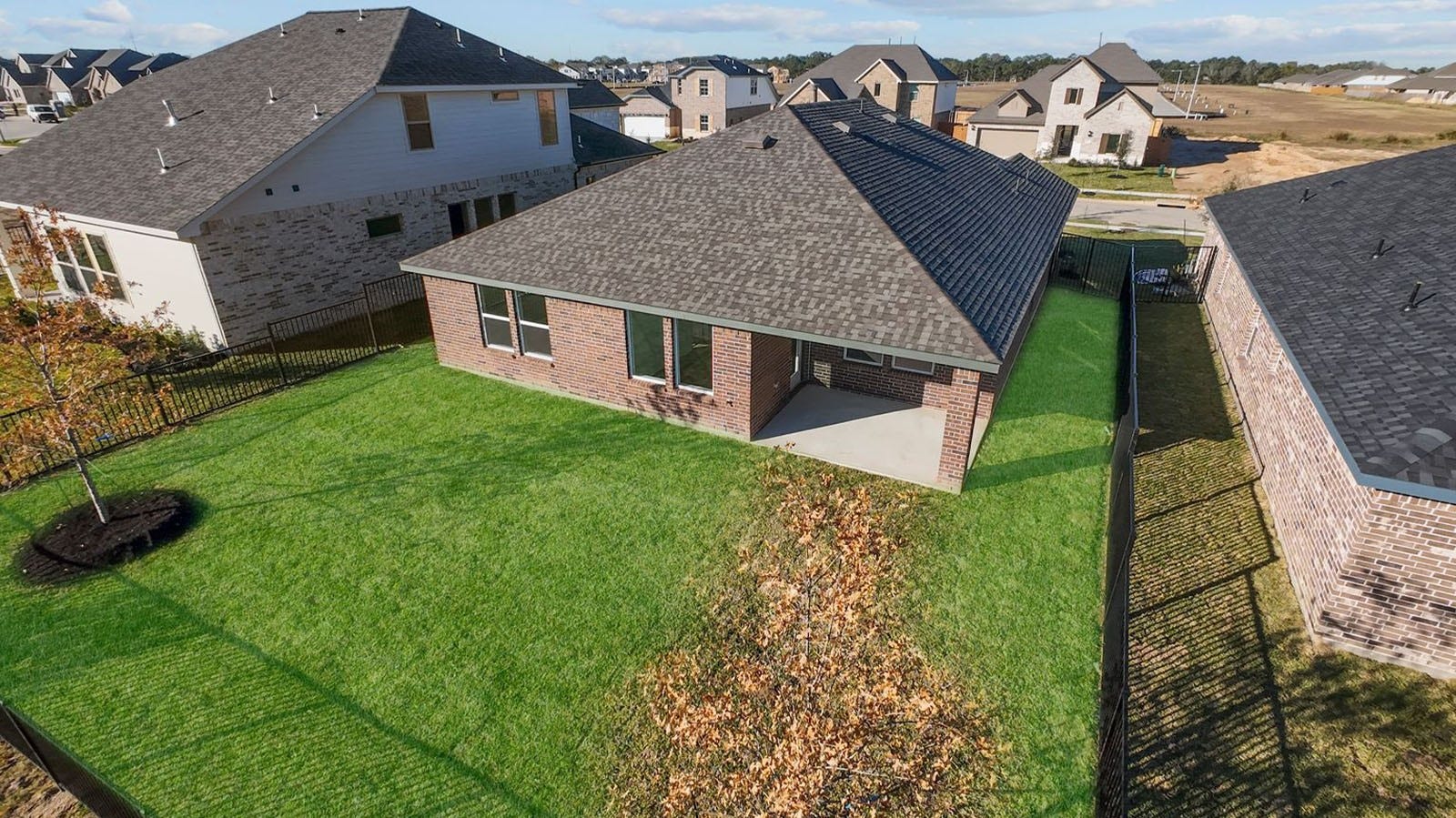 2713 Gran Castillo Drive, Texas City, TX 77568 representative home photo