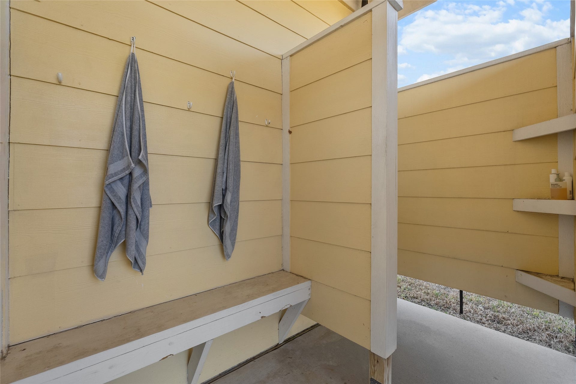 16610 Jolly Roger Road, Jamaica Beach, TX 77554 16610 Jolly Roger Road, Jamaica Beach, TX 77554
