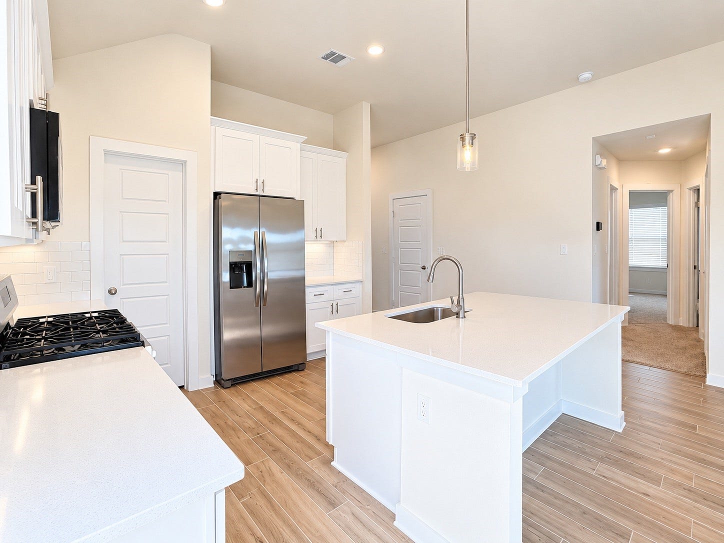 419 Pirate Falls Lane, Crosby, TX 77532 419 Pirate Falls Lane, Crosby, TX 77532