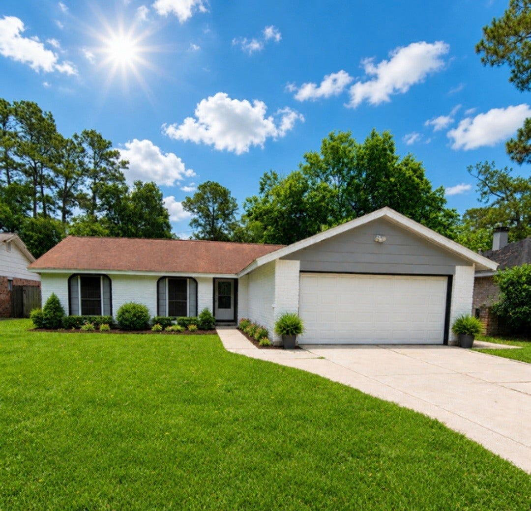 16710 Bonnie Sean Drive, Spring, TX 77379 Virtual staged home landscaping.