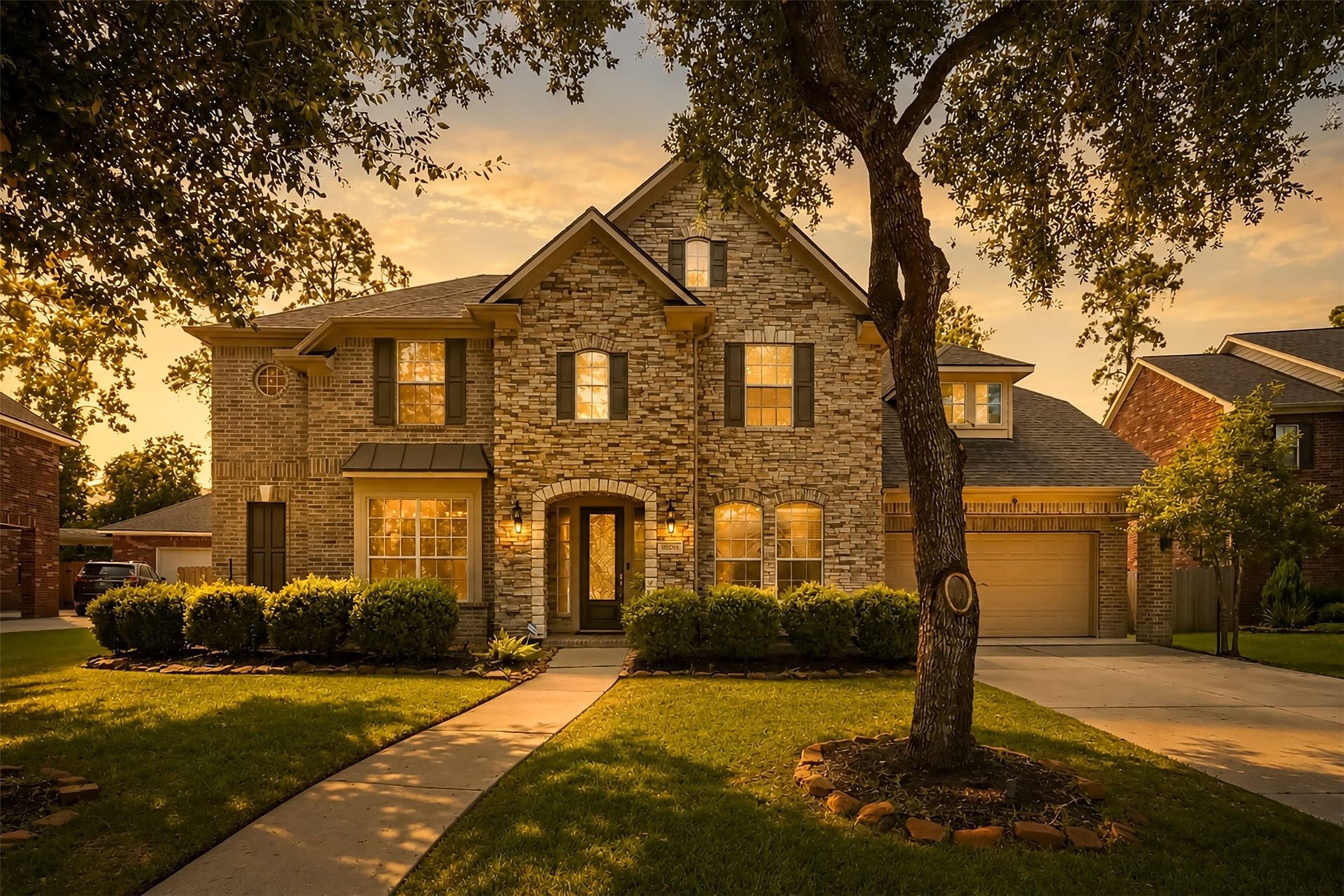 18034 Crescent Royale Way, Humble, TX 77346 Welcome to 18034 Crescent Royale Way!