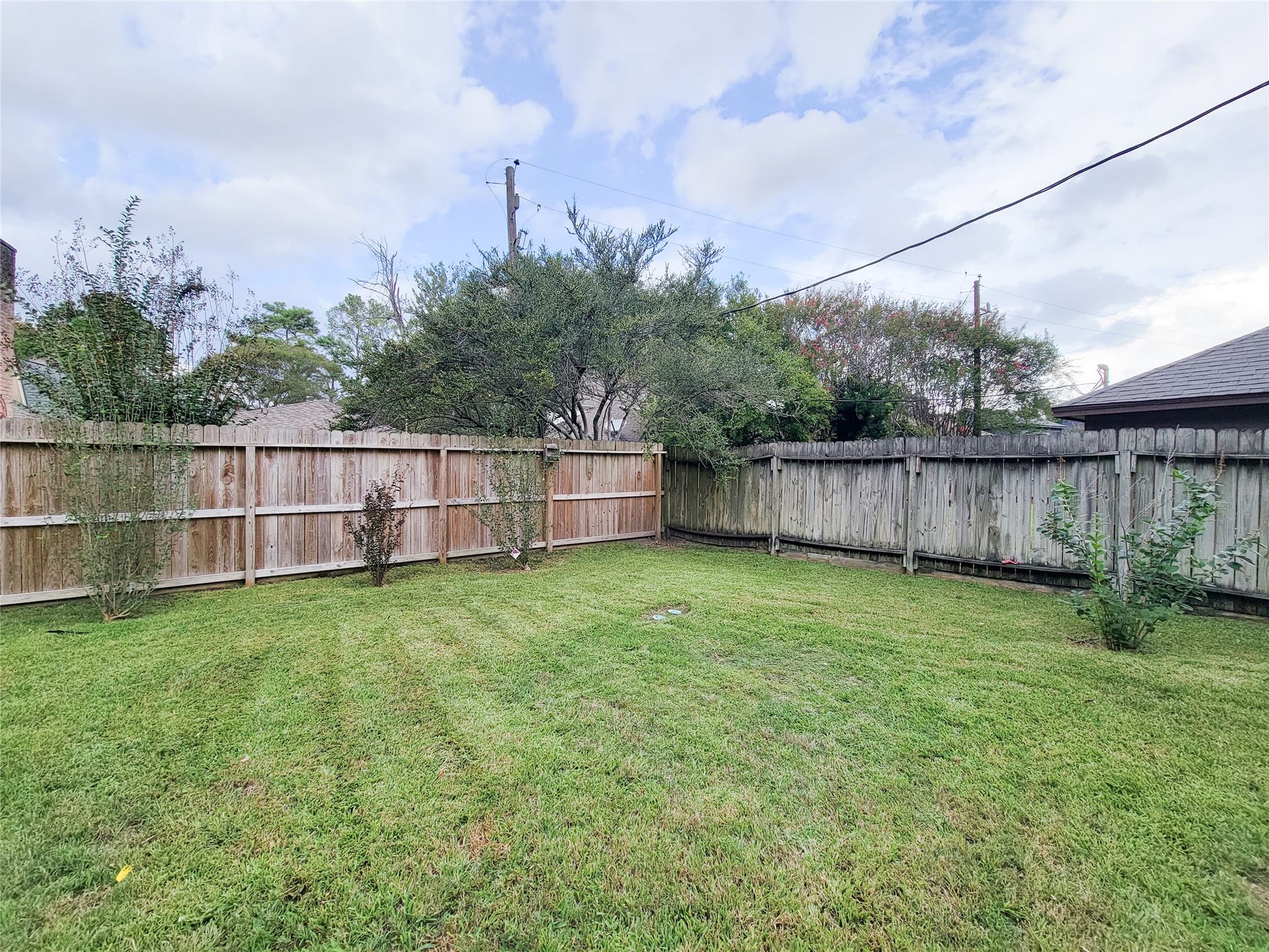 8423 Burwood Park Drive, Spring, TX 77379
