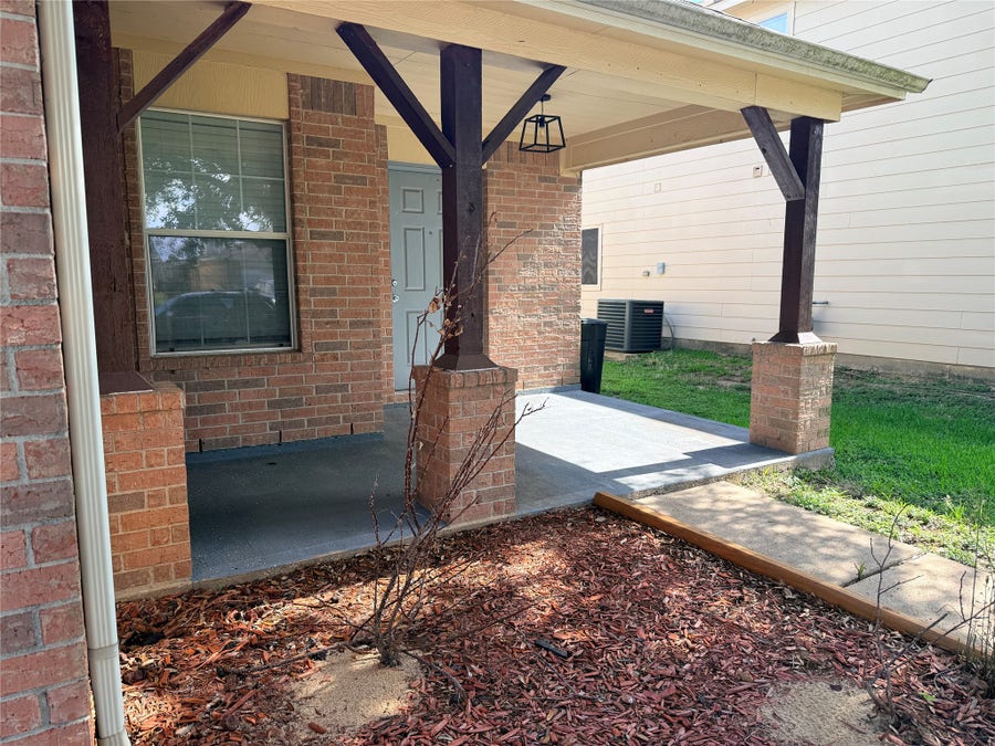 Property photo for 21614 Britton Hill Way, Katy, TX