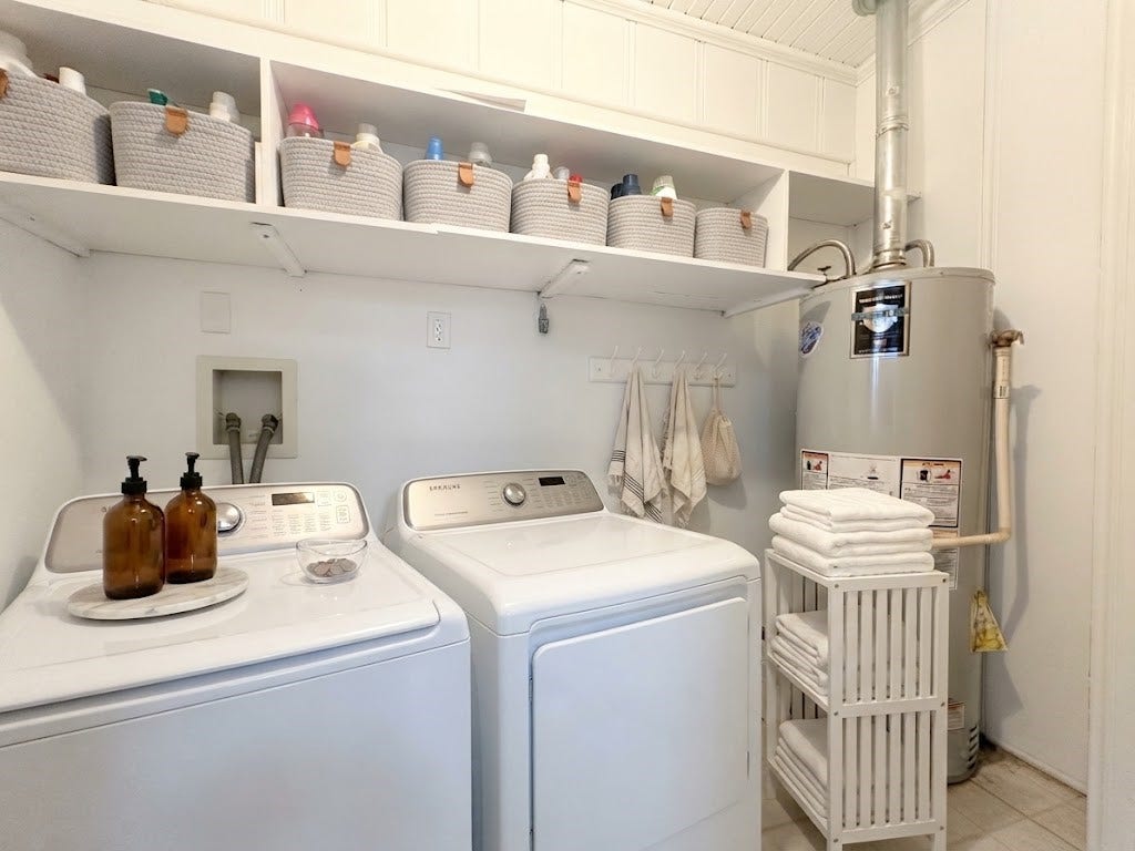 8210 Buffalo Speedway, Houston, TX 77025 digital staged laundry room