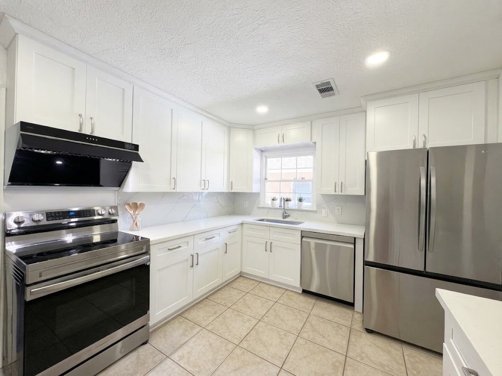 8210 Buffalo Speedway, Houston, TX 77025 8210 Buffalo Speedway, Houston, TX 77025