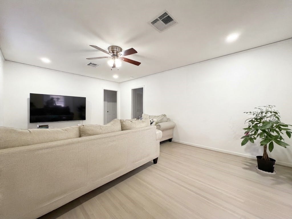 8210 Buffalo Speedway, Houston, TX 77025 8210 Buffalo Speedway, Houston, TX 77025