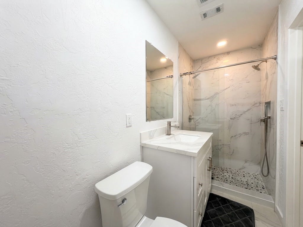 8210 Buffalo Speedway, Houston, TX 77025 8210 Buffalo Speedway, Houston, TX 77025