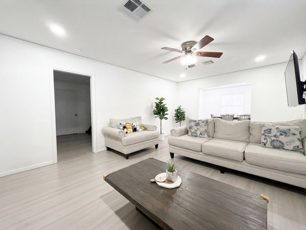 8210 Buffalo Speedway, Houston, TX 77025 8210 Buffalo Speedway, Houston, TX 77025