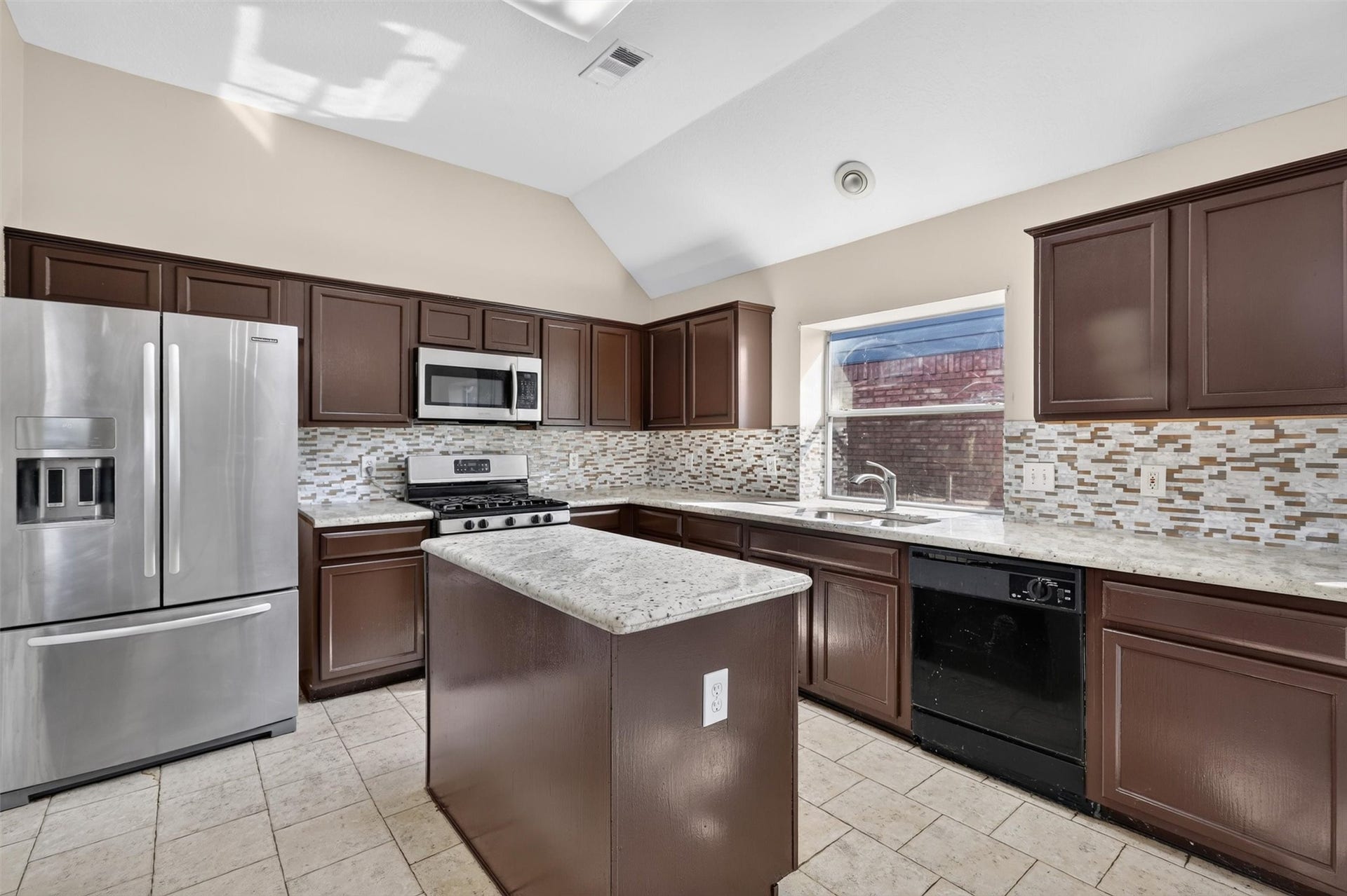 15627 Rosewood Hill Court, Sugar Land, TX 77498 15627 Rosewood Hill Court, Sugar Land, TX 77498
