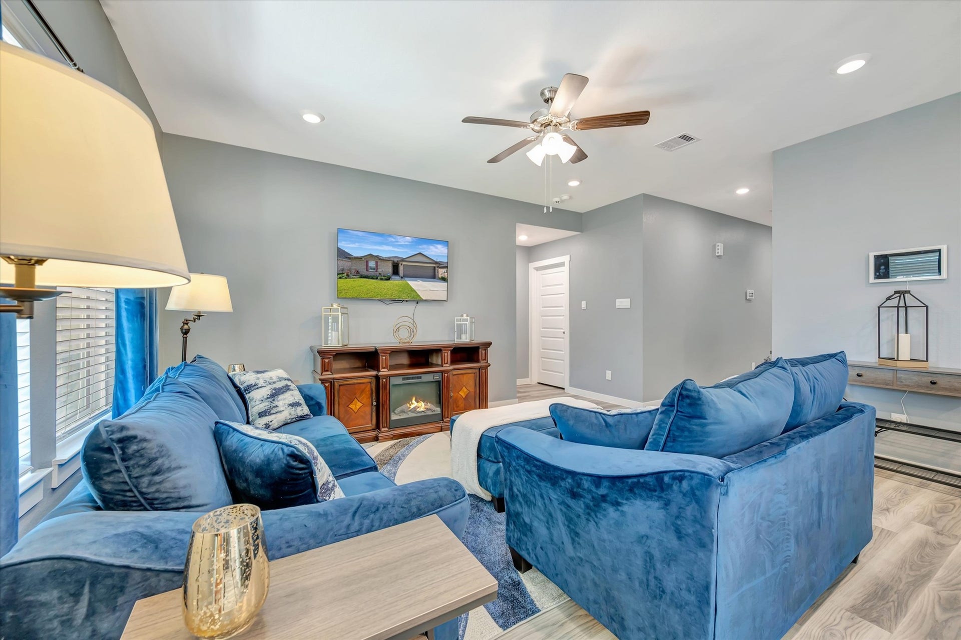 9525 Chelsea Street, Texas City, TX 77591 9525 Chelsea Street, Texas City, TX 77591
