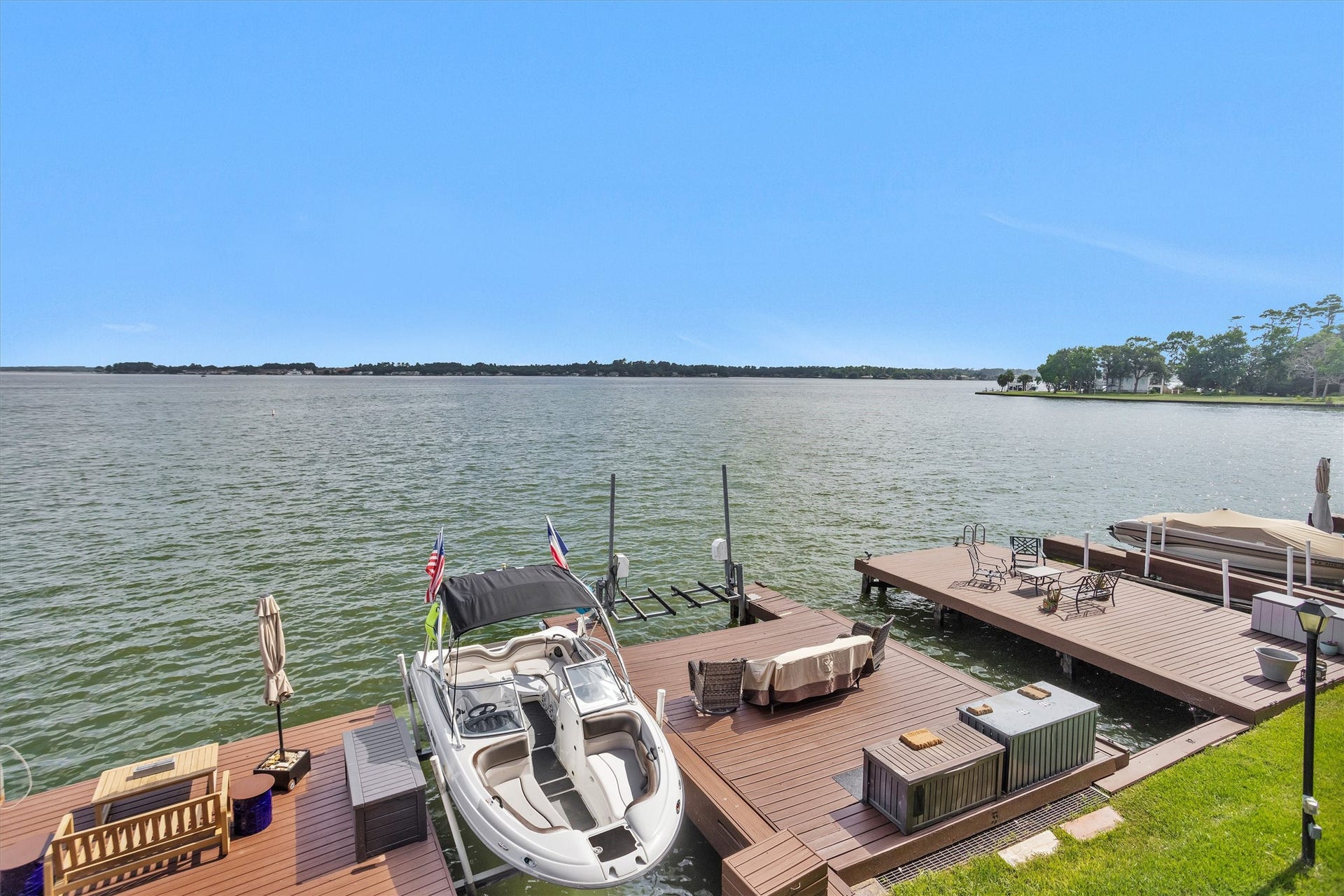 801 River Road, #104E, Montgomery, TX 77356 801 River Road, #104E, Montgomery, TX 77356