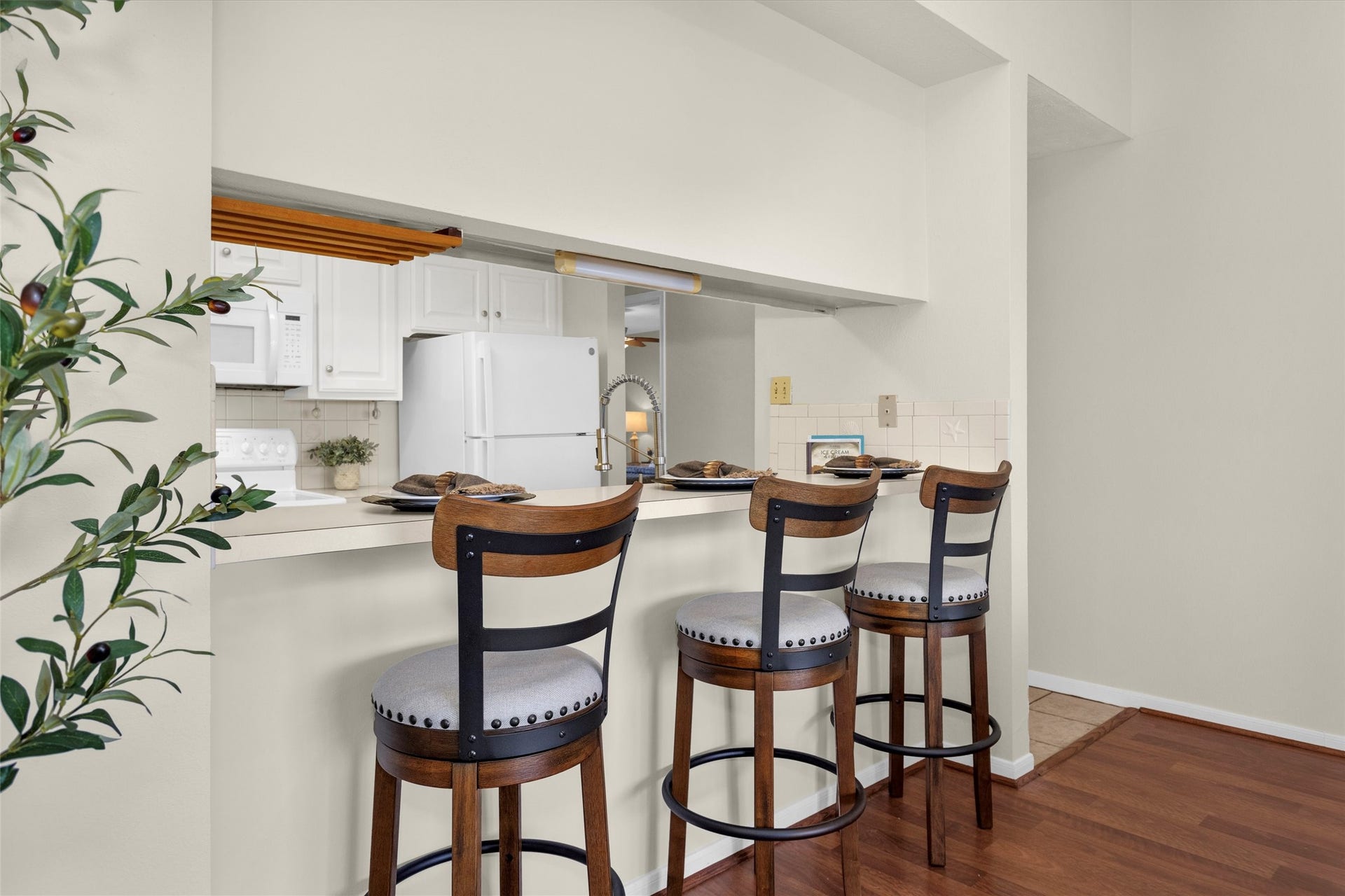 801 River Road, #104E, Montgomery, TX 77356 801 River Road, #104E, Montgomery, TX 77356