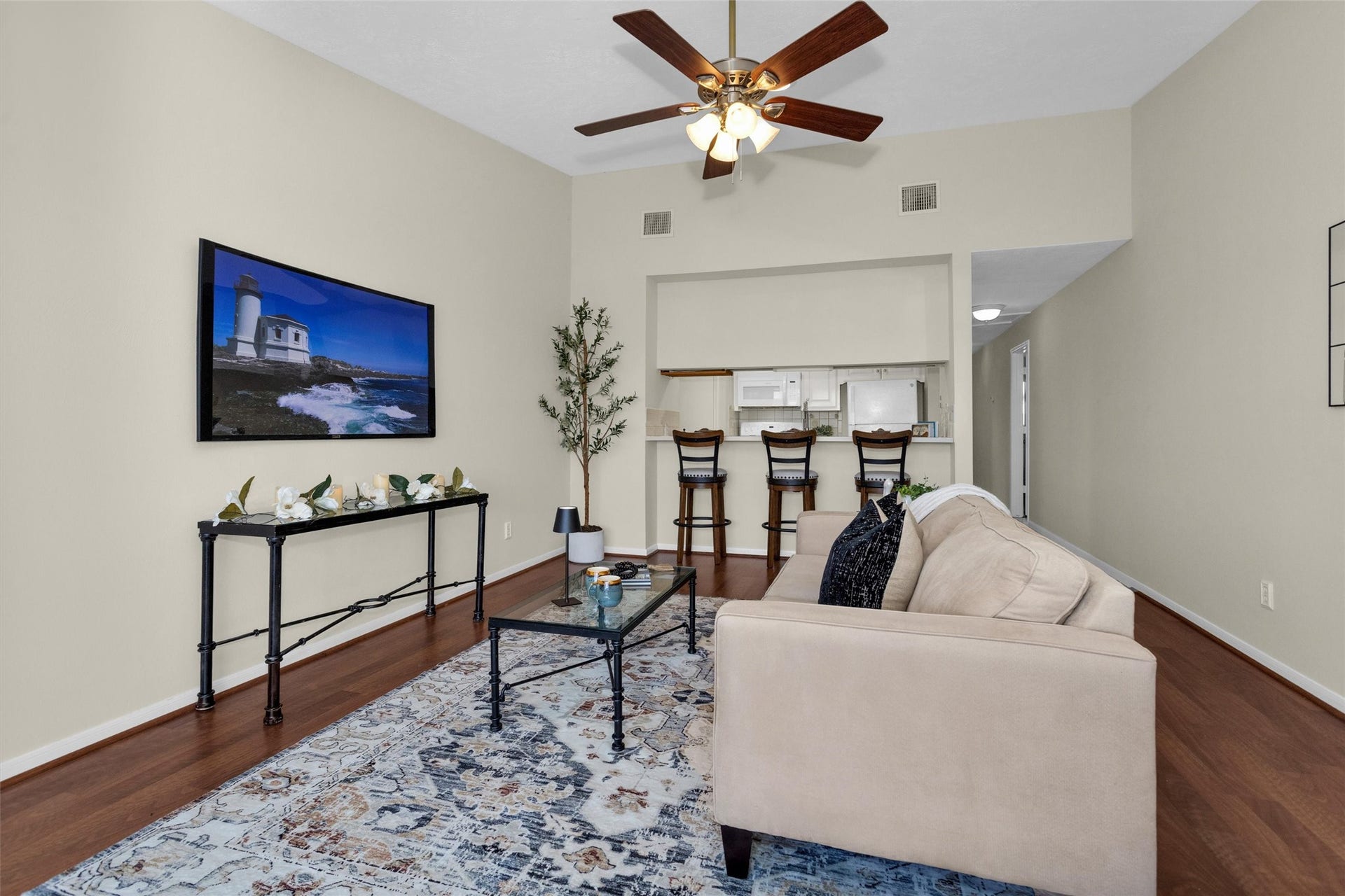 801 River Road, #104E, Montgomery, TX 77356 801 River Road, #104E, Montgomery, TX 77356