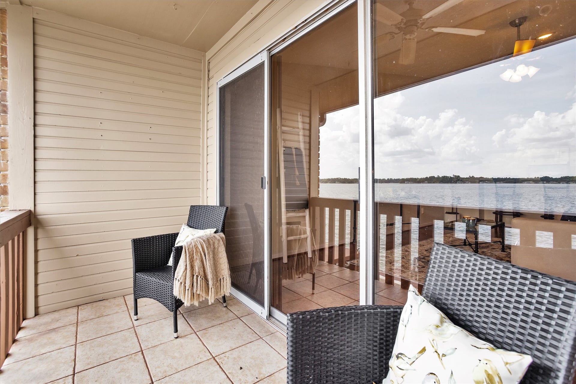 801 River Road, #104E, Montgomery, TX 77356 801 River Road, #104E, Montgomery, TX 77356