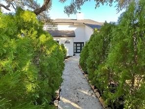 Property photo for 3203 Country Club Boulevard, Stafford, TX
