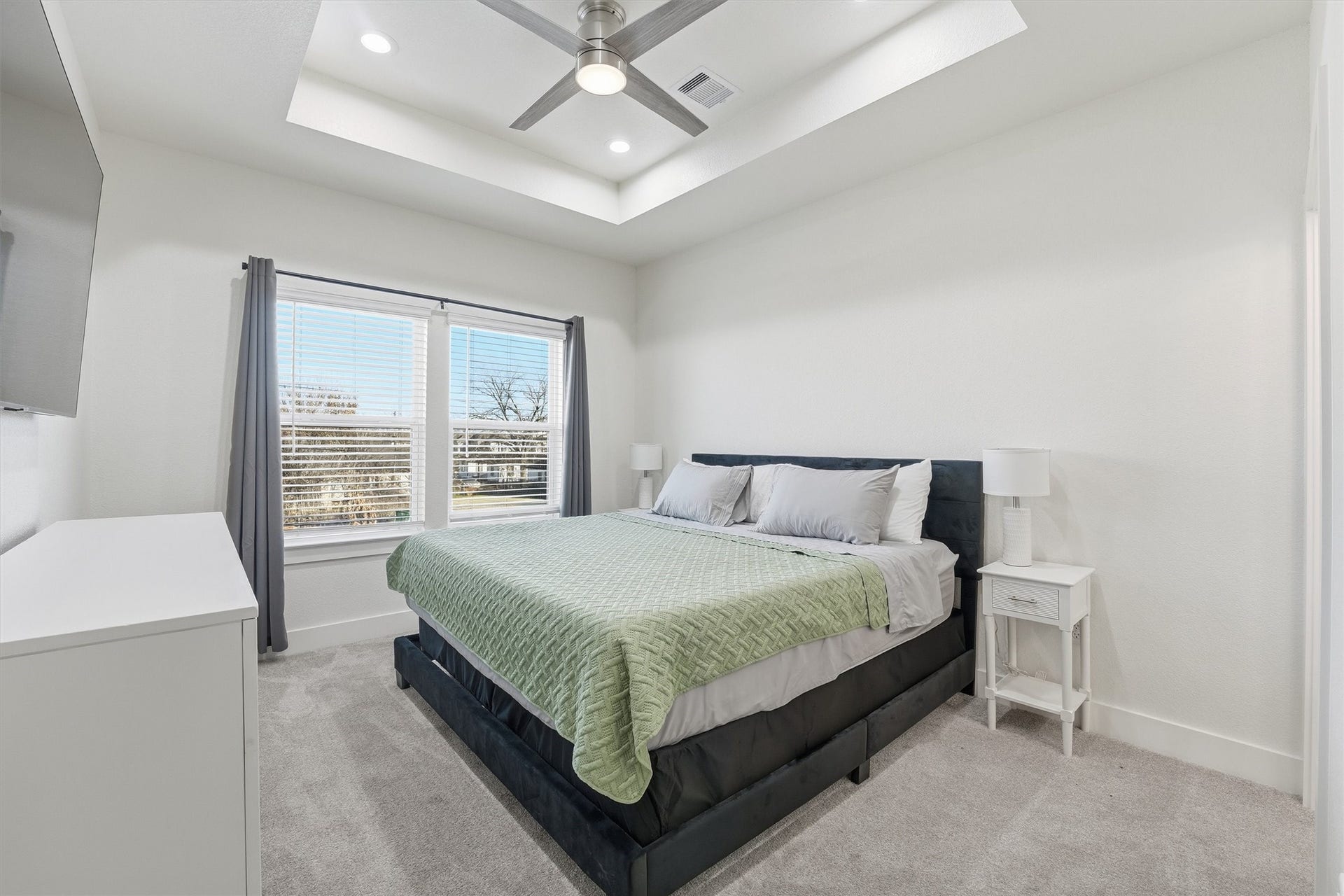 7908 Brandon Street, Houston, TX 77051 Primary bedroom faces the front of the home